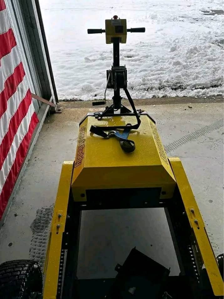 Aircraft-Caddy-4K8K-Electric-Tug-5