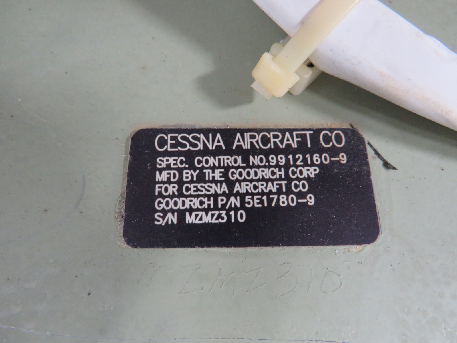 KX92324-131__01942