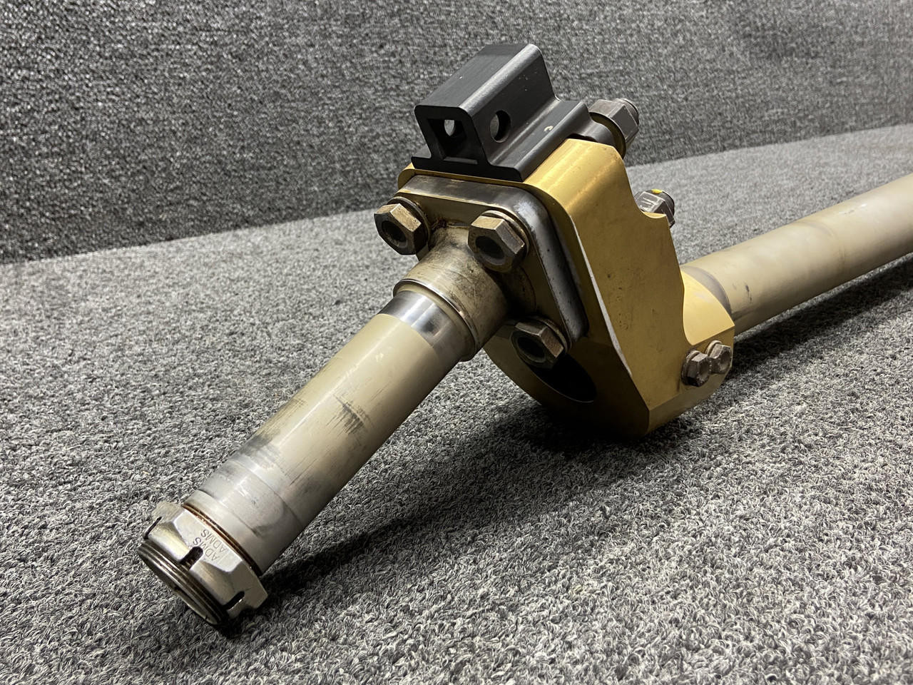 kodiak-100-420-1000-kodiak-100-main-landing-gear-assembly-lh-rh__09551
